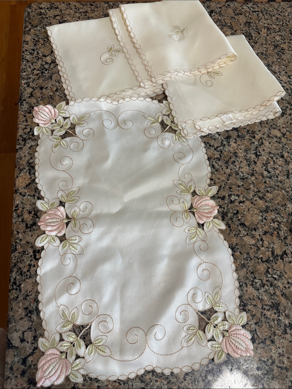 Vintage table linens Assortment but Matching